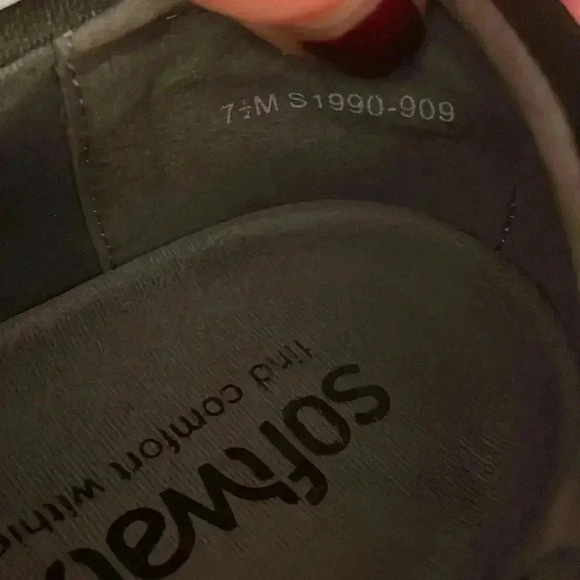 Softwalk Floral Clog - Picture 12 of 12